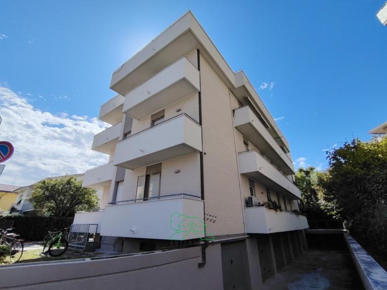 Fano - zona sassonia - appartamento in locazione