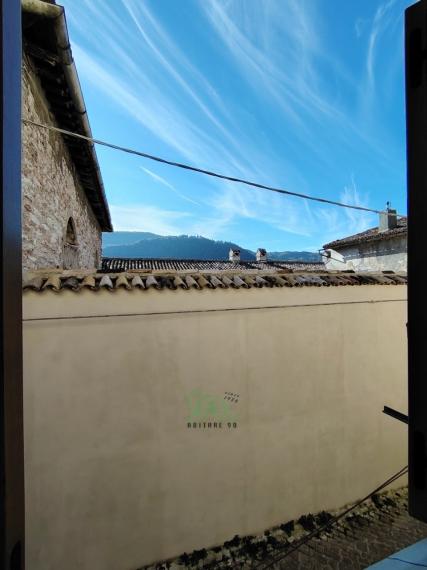 Fossombrone - zona centro storico - appartamento in vendita