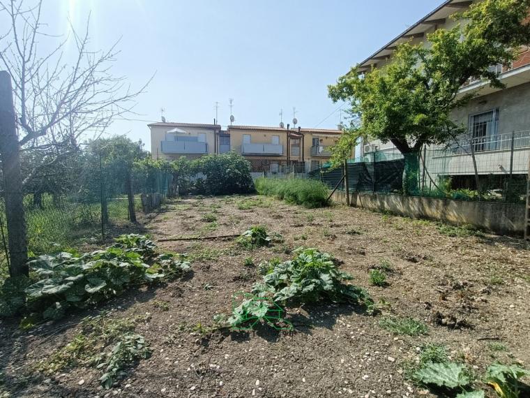 Fano - zona metaurilia - terreno in vendita