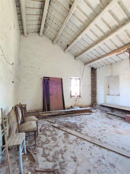 Cartoceto - rustico casolare cascina in vendita