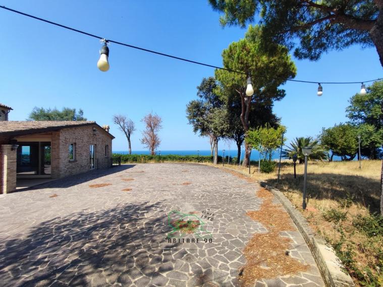 Fano - zona belgatto - unifamiliare villa in vendita