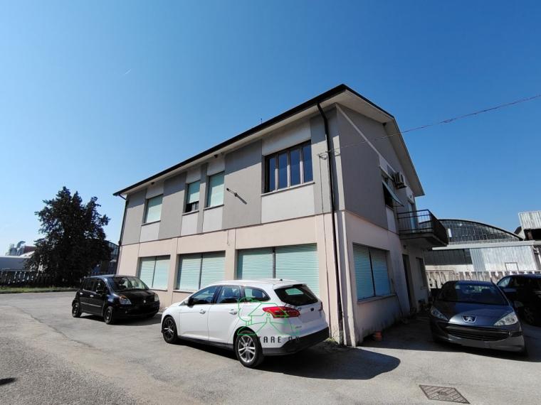 Fano - zona rosciano - ufficio in vendita