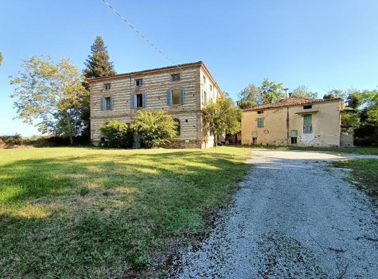 Colli al metauro - unifamiliare villa in vendita