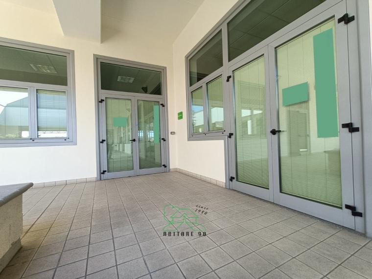 Fano - zona bellocchi - ufficio in locazione