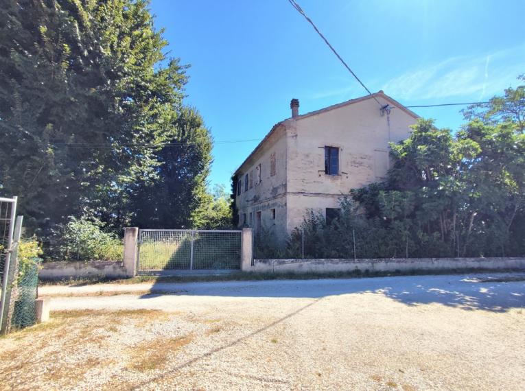 Cartoceto - rustico casolare cascina in vendita