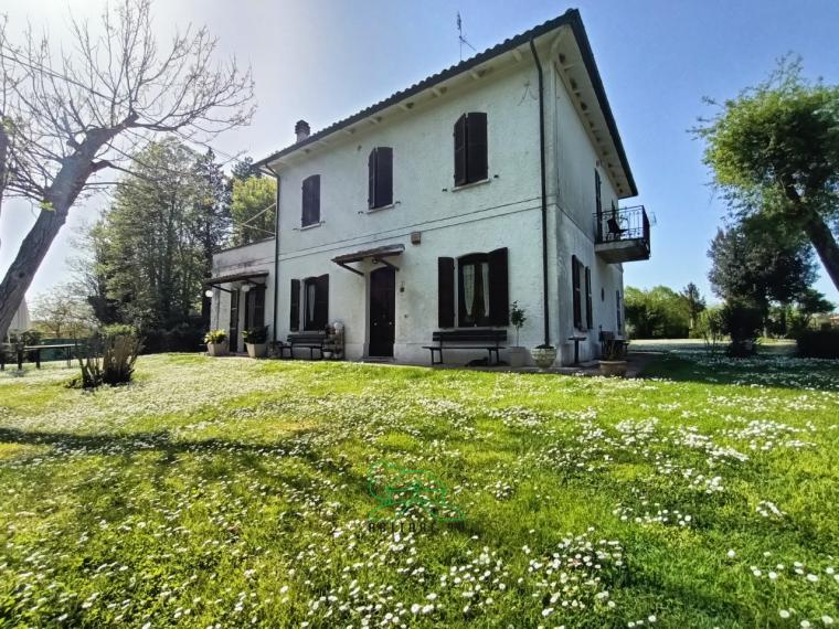 Fano - zona carignano - rustico casolare cascina in vendita