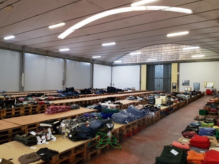 Fano - zona bellocchi - capannone in locazione