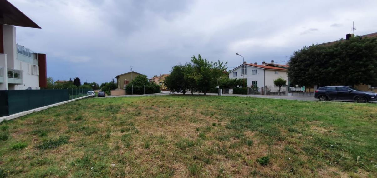 Fano - zona rosciano - terreno in vendita