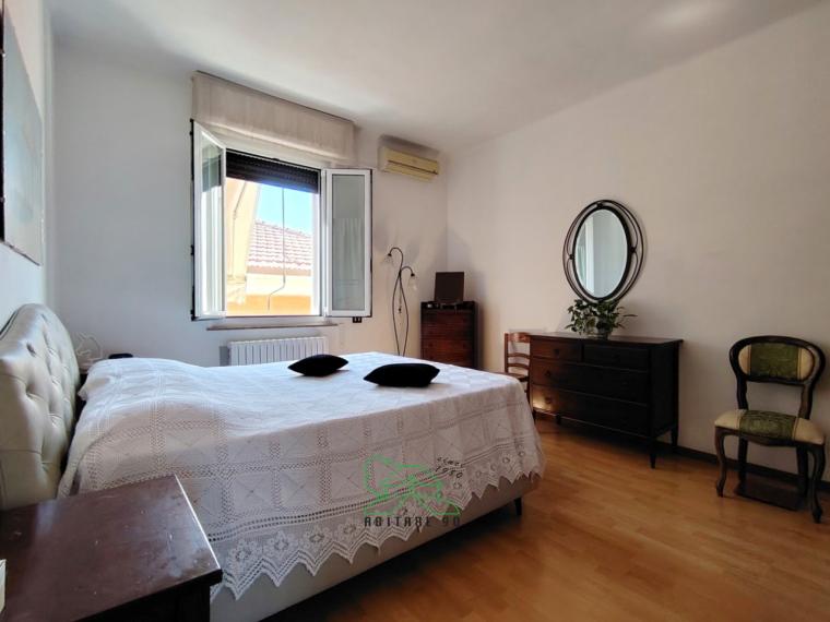 Pesaro - zona loreto - appartamento in vendita