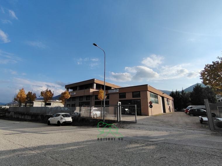 Urbino - laboratorio in vendita