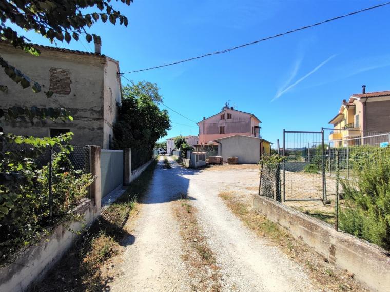 Cartoceto - rustico casolare cascina in vendita