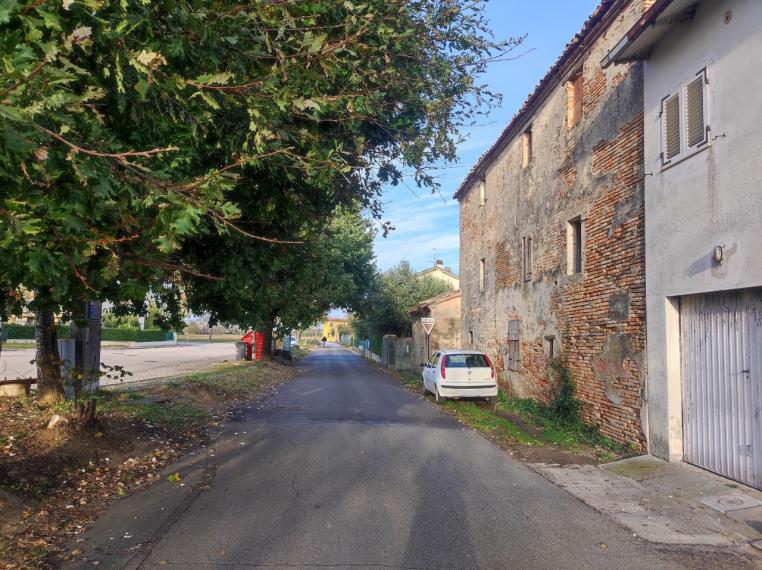 Fano - zona bellocchi - rustico casolare cascina in vendita