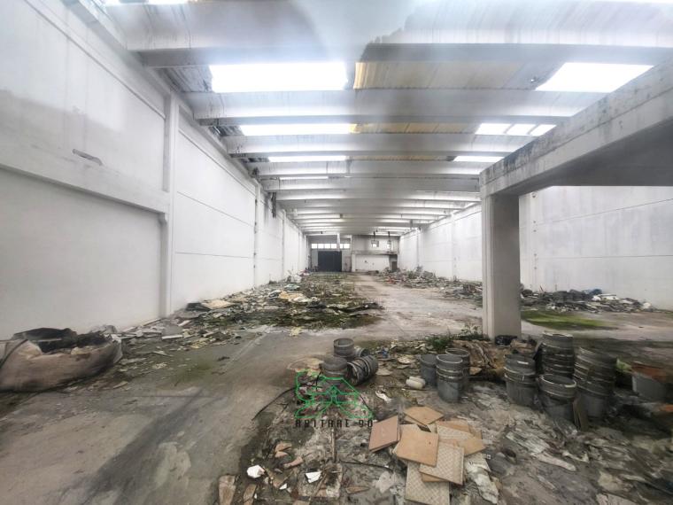 Fano - zona zuccherificio - capannone in vendita
