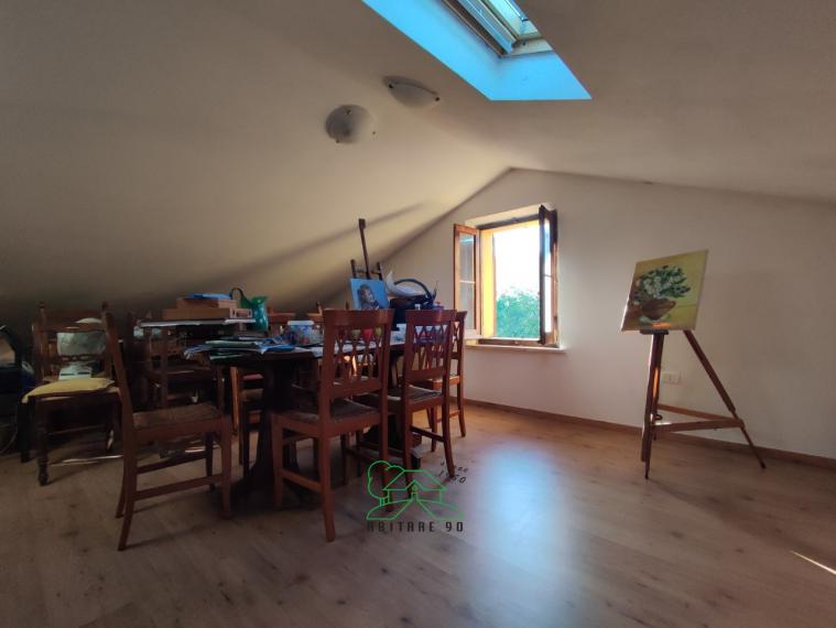 Fano - zona roncosambaccio - unifamiliare villa in vendita