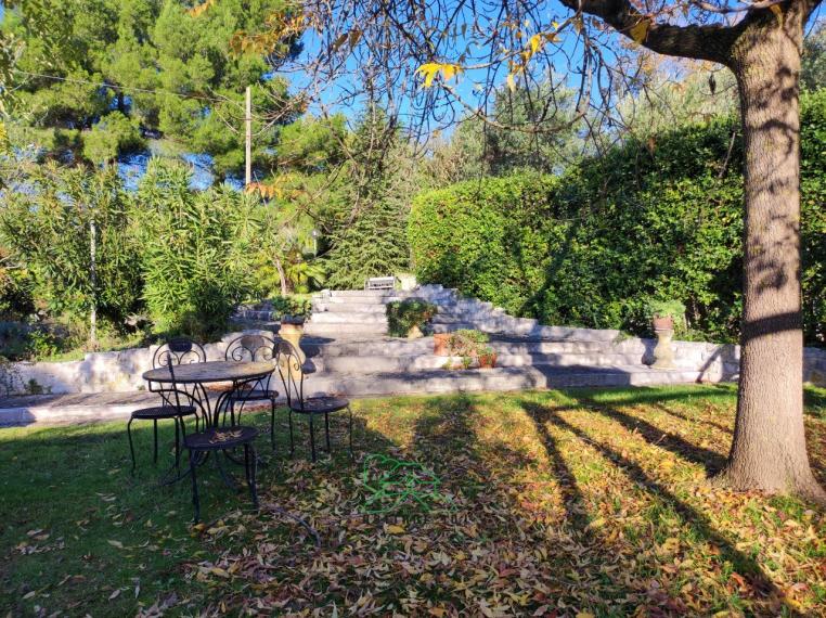 Fano - zona roncosambaccio - unifamiliare villa in vendita