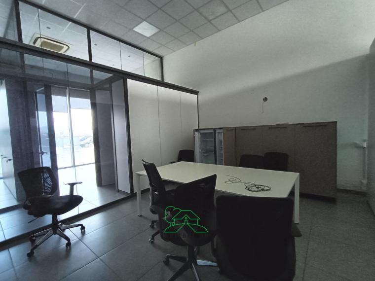 Fano - zona bellocchi - locale commerciale negozio in locazione