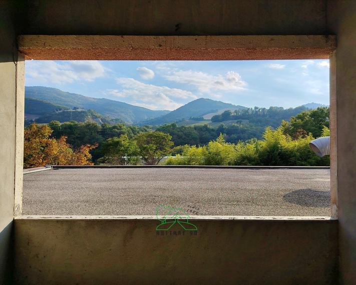 Urbino - capannone in vendita