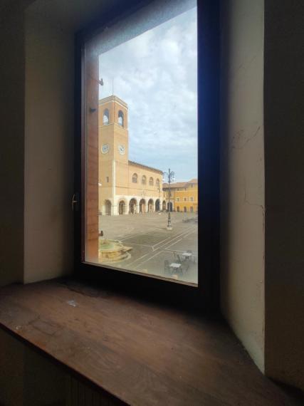 Fano - zona centro - schiera centrale in vendita