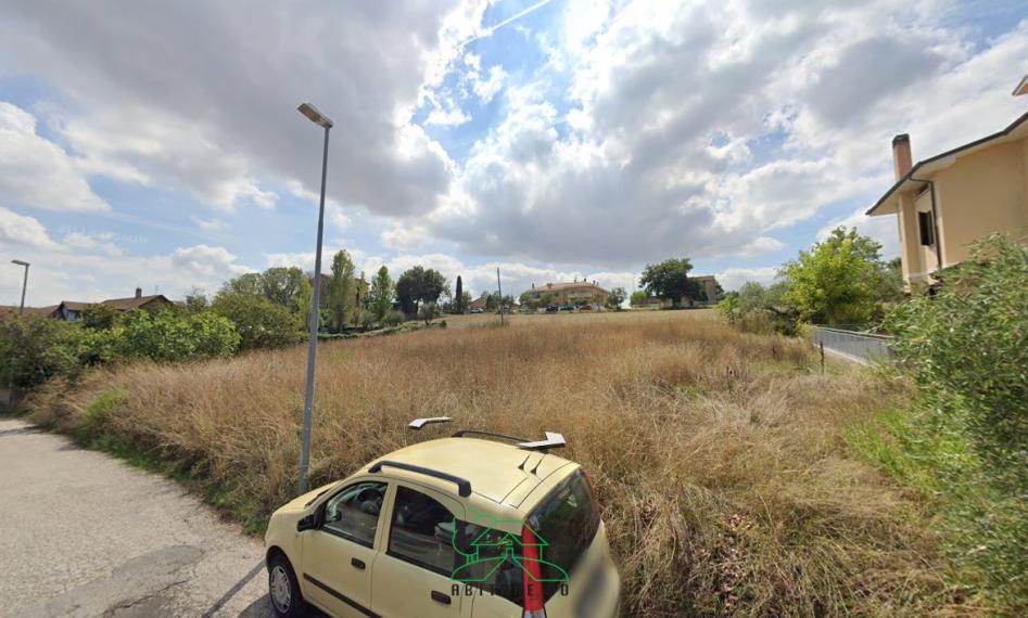 Fano - zona caminate - terreno in vendita