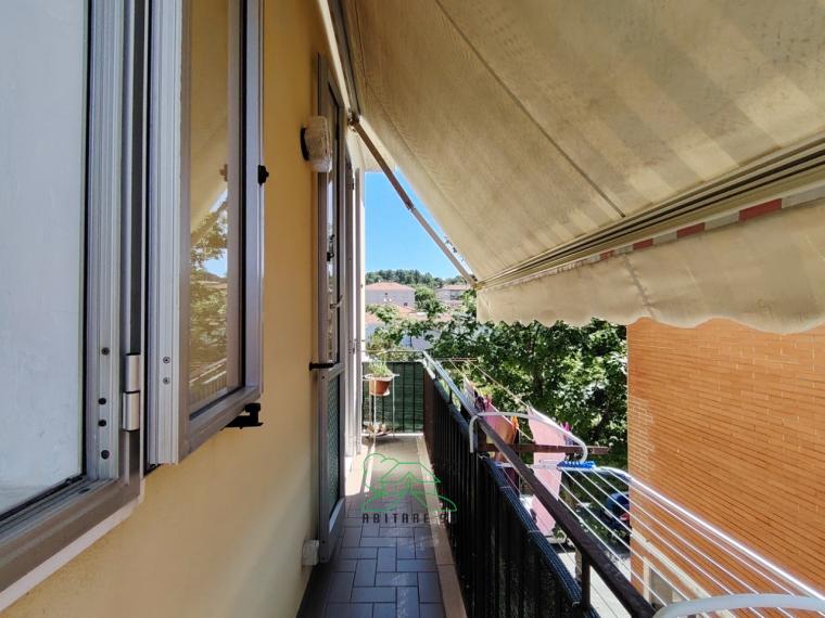 Pesaro - zona loreto - appartamento in vendita