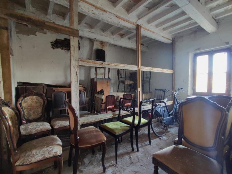 Fano - zona bellocchi - rustico casolare cascina in vendita