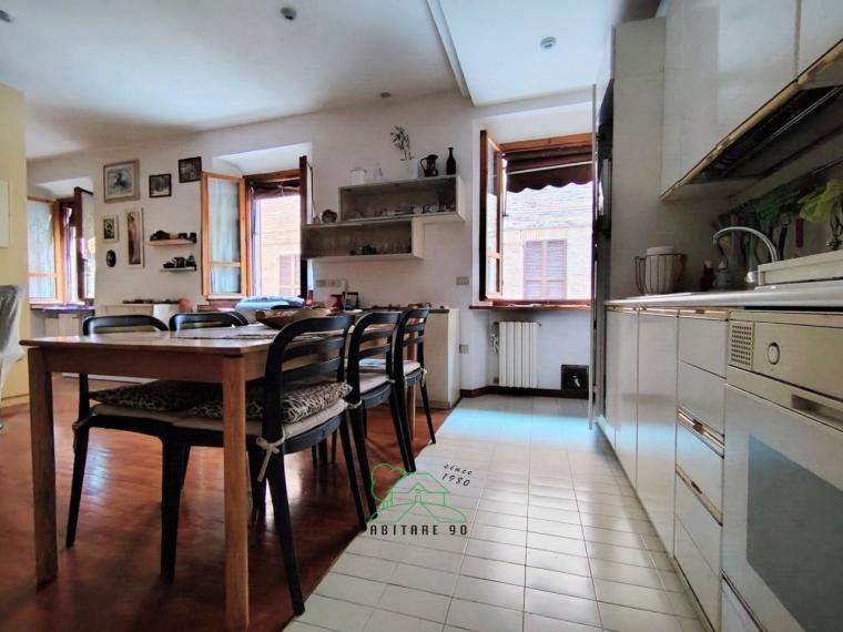 Fano - zona centro - appartamento in vendita