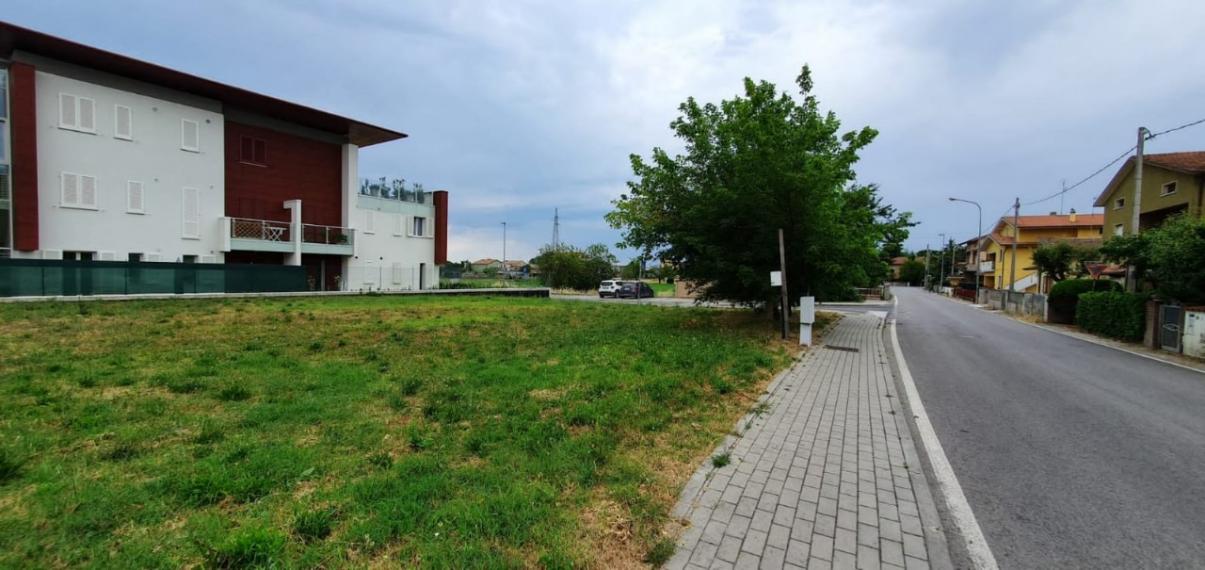 Fano - zona rosciano - terreno in vendita
