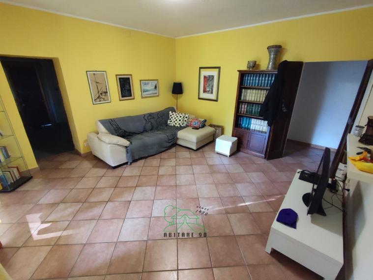 Fano - zona roncosambaccio - unifamiliare villa in vendita