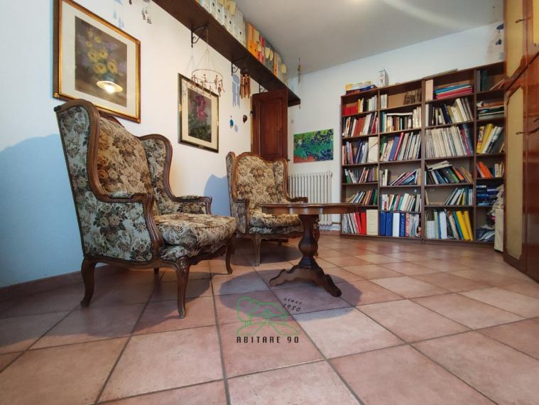 Fano - zona roncosambaccio - unifamiliare villa in vendita