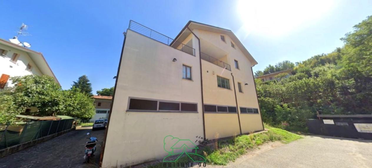 Urbino - capannone in vendita