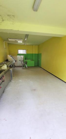 Fano - zona stadio-san lazzaro - locale commerciale negozio in vendita