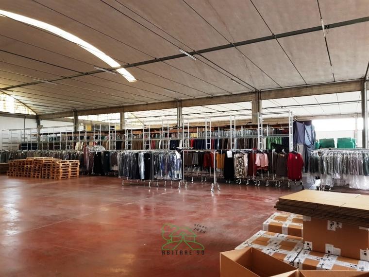 Fano - zona bellocchi - capannone in locazione