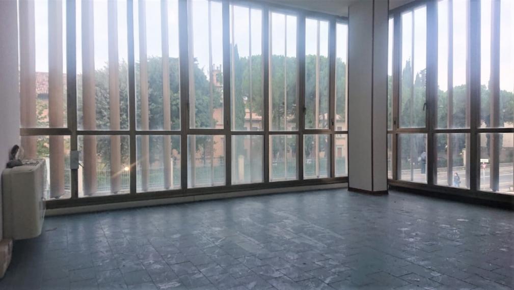 Fano - zona passeggi - ufficio in vendita