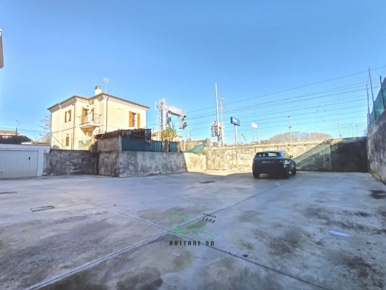 Fano - zona centro - appartamento in vendita