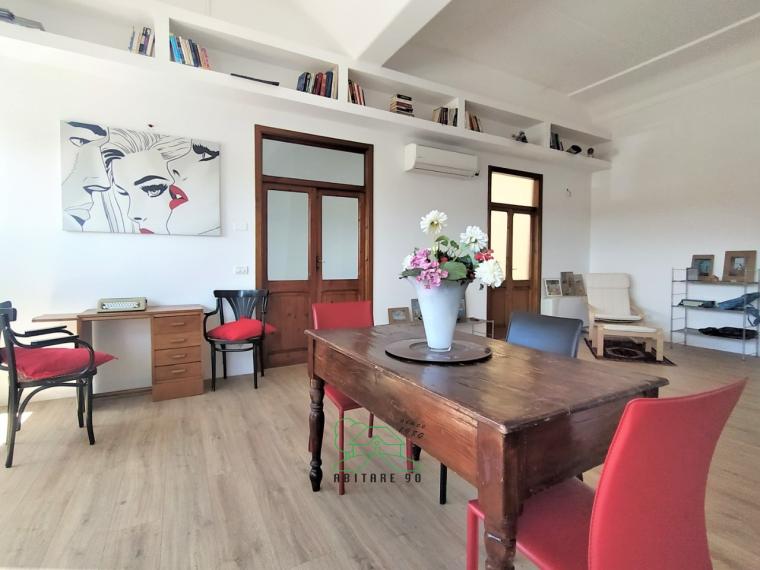 LOFT (18)