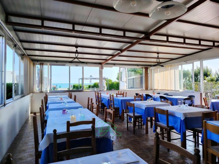 Fano - zona baia metauro - locale commerciale ristorante in vendita