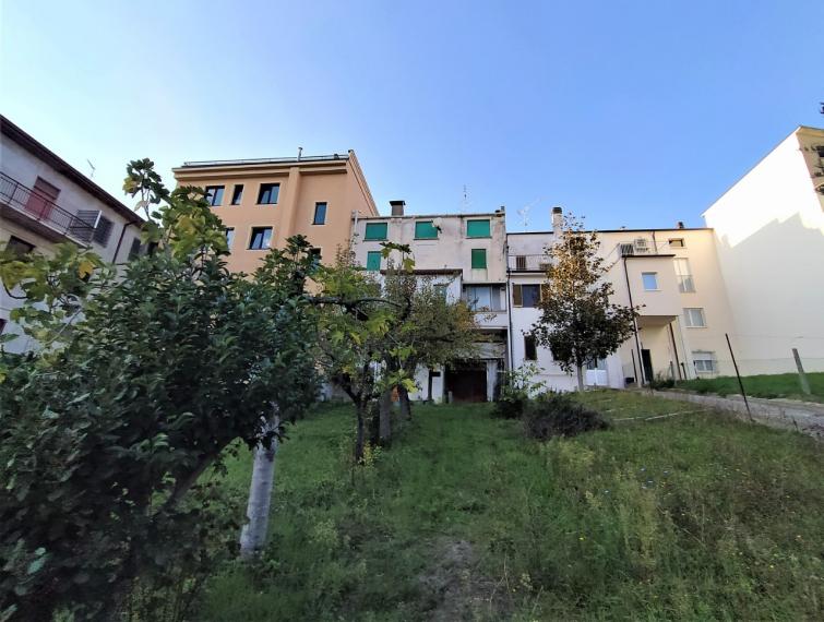 Terre roveresche - appartamento in vendita