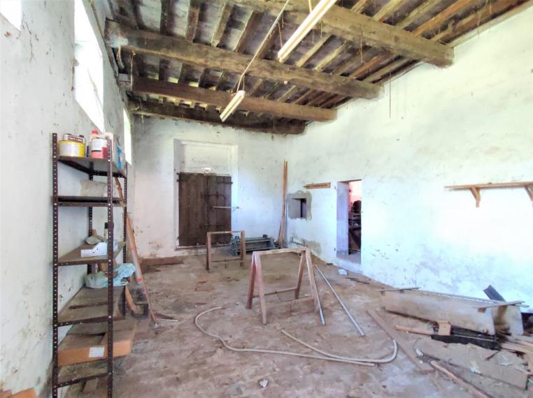 Cartoceto - rustico casolare cascina in vendita