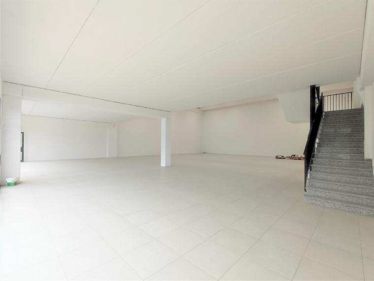 Fano - zona zuccherificio - locale commerciale negozio in vendita