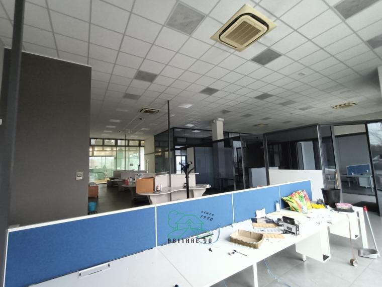 Fano - zona bellocchi - locale commerciale negozio in locazione