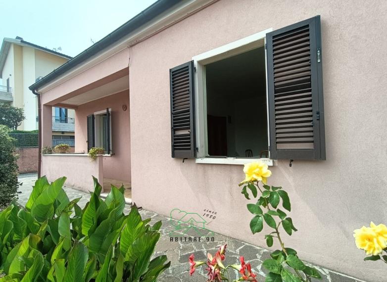 Fano - zona caminate - unifamiliare casa singola in vendita