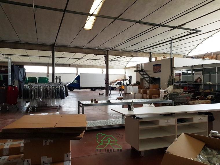 Fano - zona bellocchi - capannone in locazione