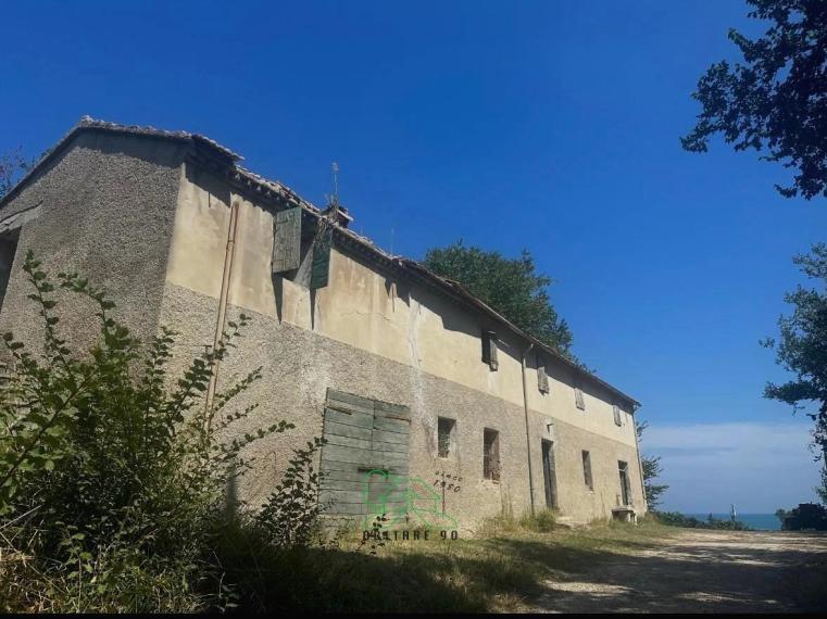 Fano - zona san biagio - rustico casolare cascina in vendita