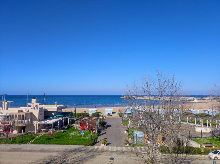 Fano - zona lido - schiera centrale in vendita