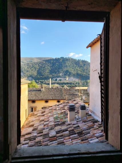 Fossombrone - zona centro storico - appartamento in vendita