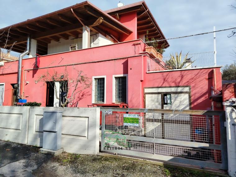 Fano - zona stadio-san lazzaro - laboratorio in locazione