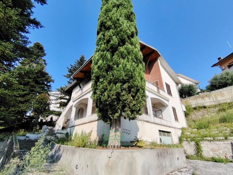Fossombrone - unifamiliare villa in vendita