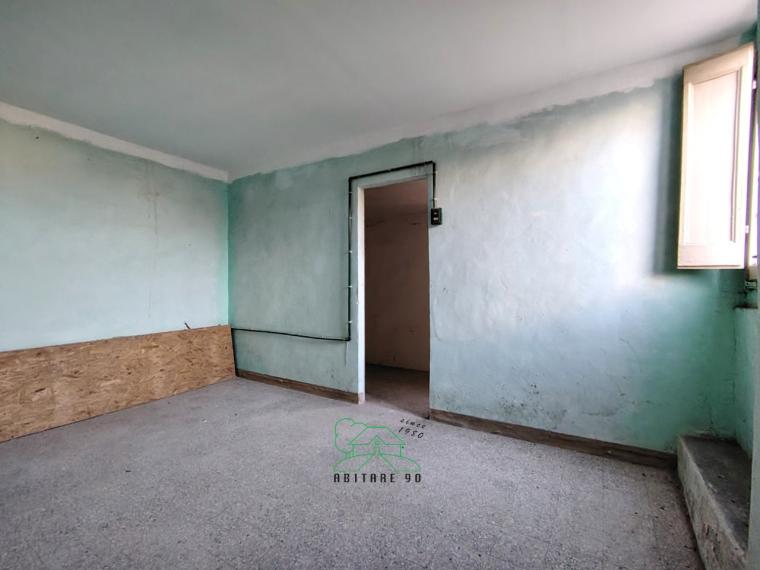 Fossombrone - zona centro storico - appartamento in vendita