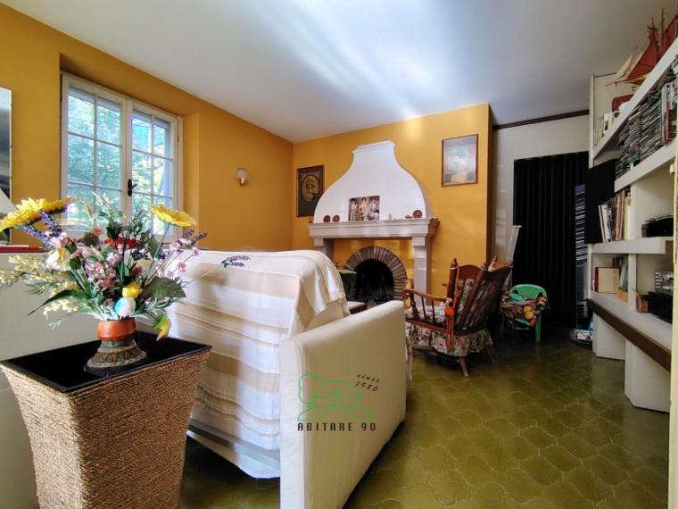 Fano - zona passeggi - unifamiliare villa in vendita