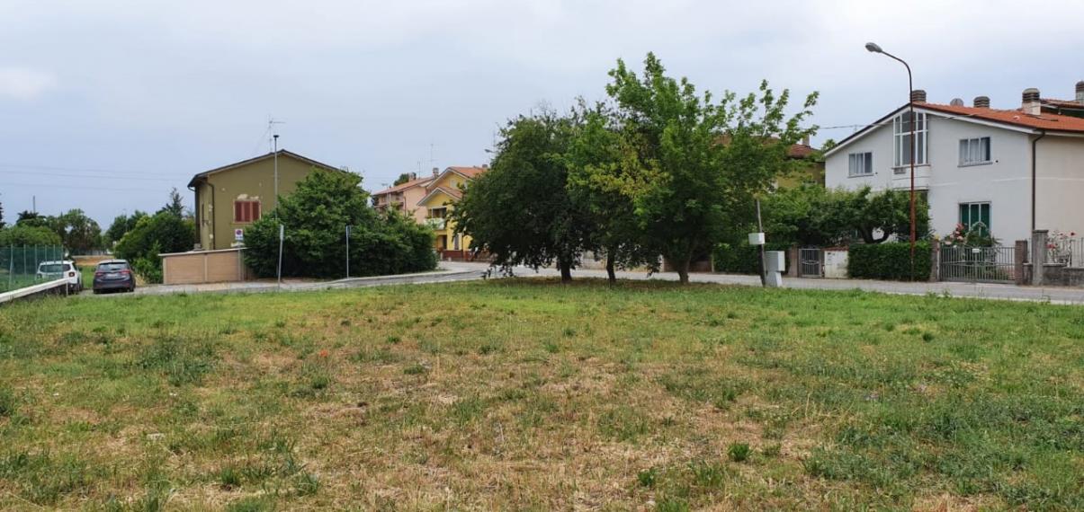 Fano - zona rosciano - terreno in vendita